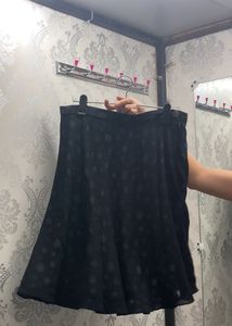 Elegant Black Patterned Midi Skirt