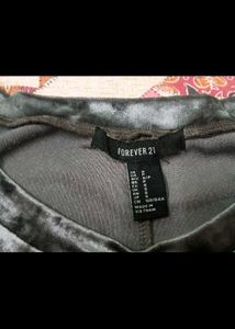 Sale!!!forever 21 velvet 👗