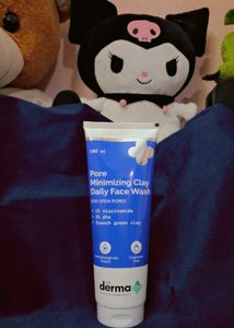The Derma Co Pore Minimizing Face Wash