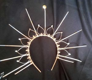 DIY Unique Halo Headbands &amp; Floral Crown