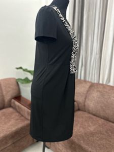 Chic Black &amp; White Print Dress