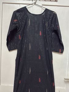 Elegant Black Kurta(With zari)