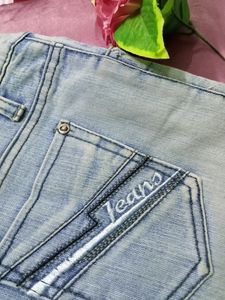 Jeansss