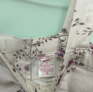 Cute floral corset-style mini dress 👗