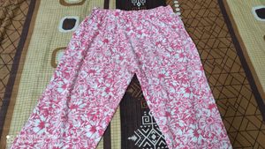 8 Pieces Woman And Girl's Capri ❤