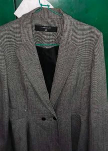 Chic Grey Blazer