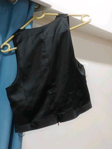 Sleek Black Cowl Neck Sleeveless Top
