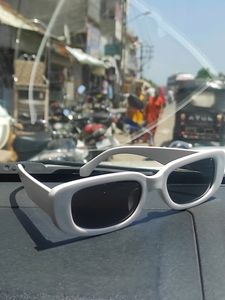 Aesthetic Y2K Sunglasses- White🤍