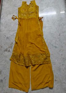 Stunning Yellow Embroidered Naira Cut Suit Set