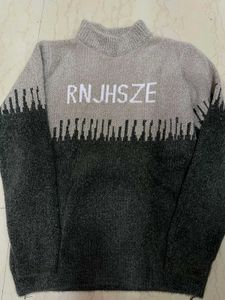 Stylish Two-Tone Knit Sweater