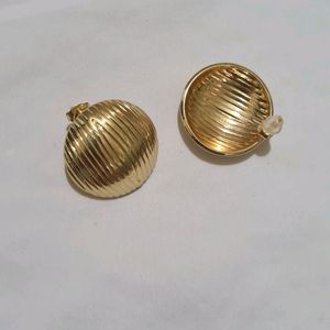 18karat Gold Plated Antitarnish Stud