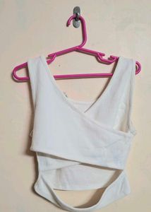 Chic White Cropped Tank Top