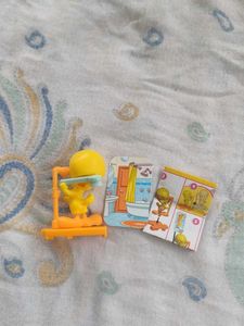 Tweety Bird Bath Toy Figurine