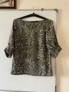 Stylish Olive Green Abstract Print Top