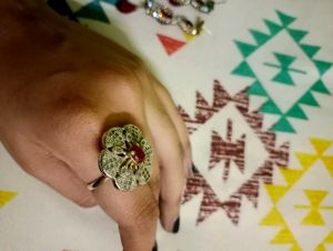 Elegant Floral Design Ring