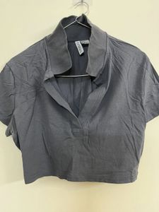 Divided by H&amp;M Cropped Collared Top
