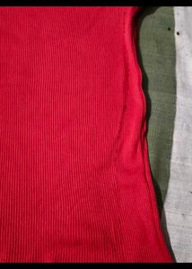 Set of 3 tops