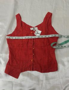 IMPORTED Button-Up Linen Sleeveless TOP