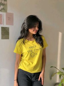 Yellow "Keep the Smile" Graphic T-Shirt