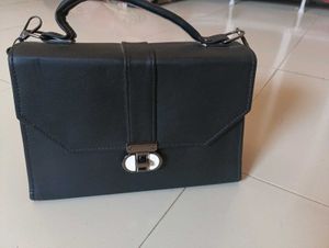 Elegant Black Handbag