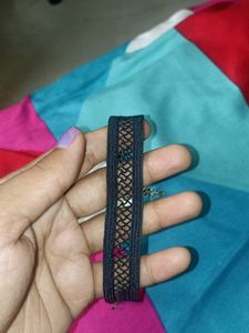 Lace choker cum handband strap