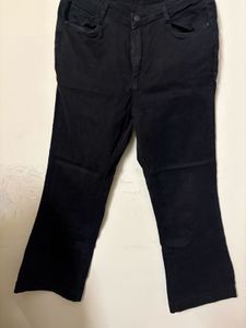 Kraus - Classic Black Flare Jeans
