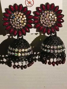 Beautiful Red &amp; Crystal Jhumka Earrings