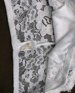 White Lace Thong Panty 🤎
