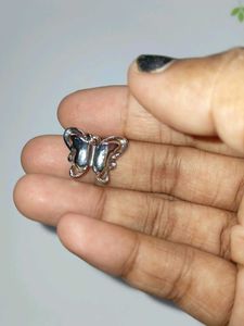 Tarshique Butterfly Diamond pendant 💙🪽