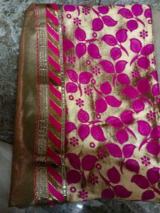 Elegant Gold &amp; Pink Silk Saree