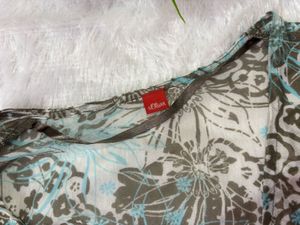 Flowy Floral Print Top