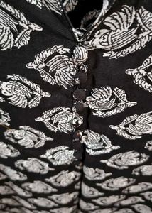 Black &amp; White Print Kurti With Pant
