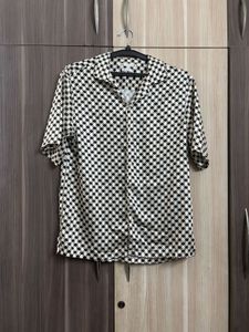 UNisex Zara regular fit shirt