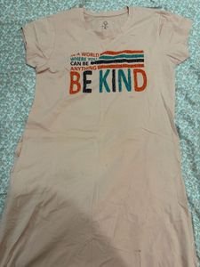 Be Kind Graphic Tee
