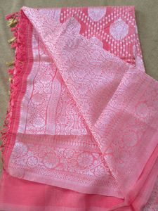 Beautiful Pink Saree with Intricate Designs new