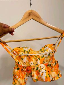 H&amp;M Cute Sexy Top