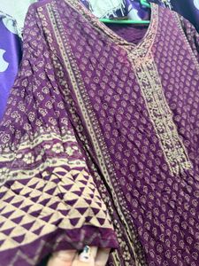 Elegant Women's Kurta Set with Dupatta