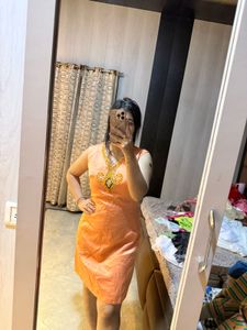 Peach Embellished Sleeveless Dress❤️🦋