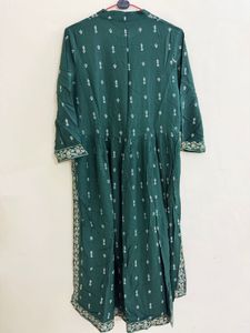 Beautiful Green Embroidered Kurta