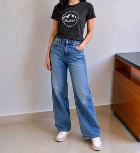 black Gray Graphic T-Shirt