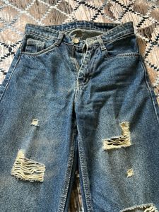 Distressed Wide Leg Jeans