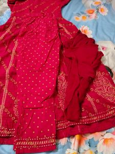 Beautiful Pink Embroidered Kurta