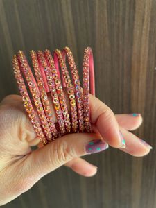 Sparkling Pink 8 Bangles Set