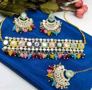 Colorful Kundan Jewelry Set