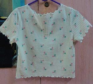 Cute Floral Print Crop Top