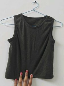 Sleeveless Ribbed Tank Top