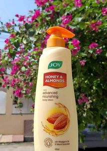 Joy Honey & Almonds Body Lotion
