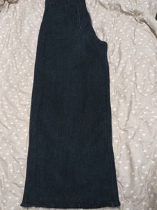 Black Denim Jean With Very Smooth Stuff