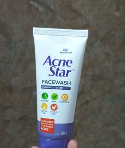 Acne Star Skincare Set with Travel Bag