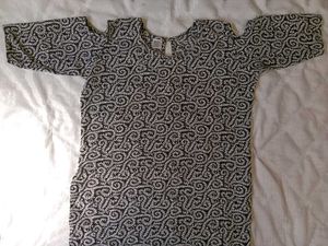 Patterned Cold Shoulder Kurti 🔥